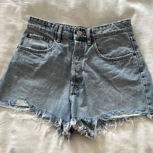 zara denim shorts